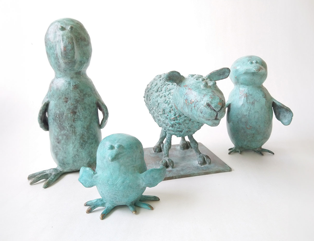 groepje-bronzen-beelden